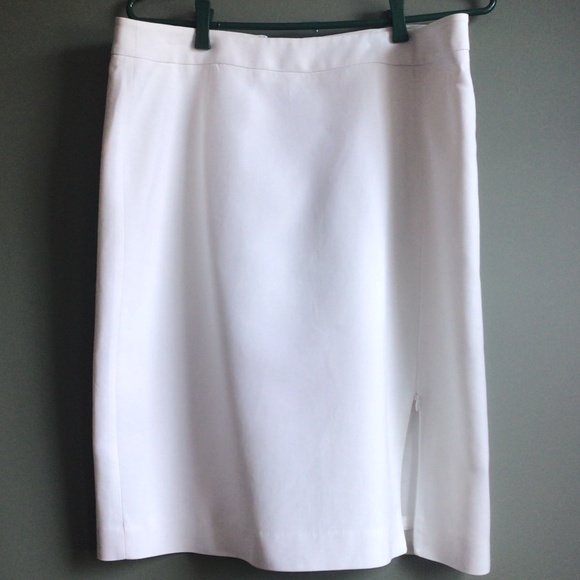 White Straight Linen Blend Skirt Sz 10 front & rear zippers. Excellent condition - Picture 9 of 10